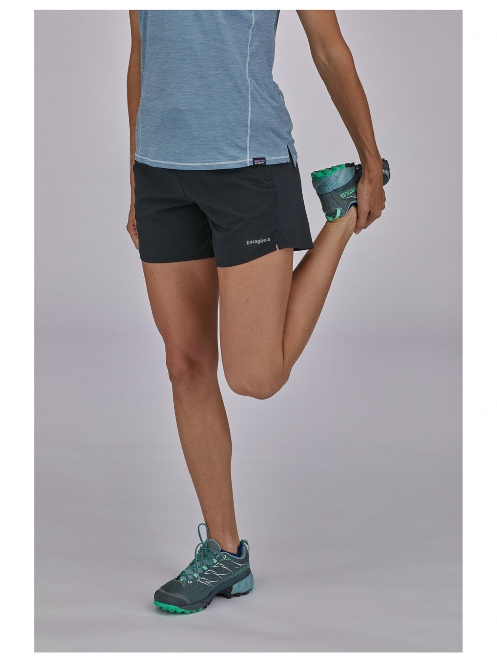 Patagonia women’s multi trails 5.5” shorts hiking running walking